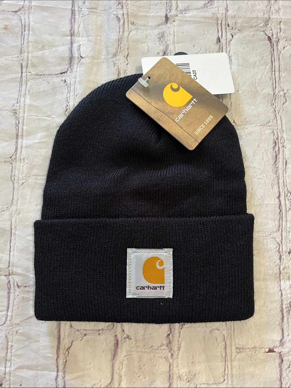 Carhartt NWT Acrylic Watch Hat Black Cuffed Beanie with Logo Patch A18 OS
